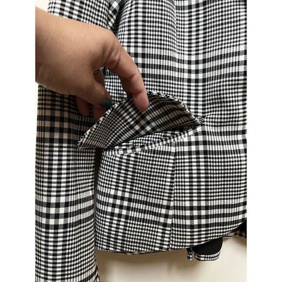 Maison d' Amelie Gingham Plaid One Button Pocket Blazer Size Medium - Picture 8 of 16